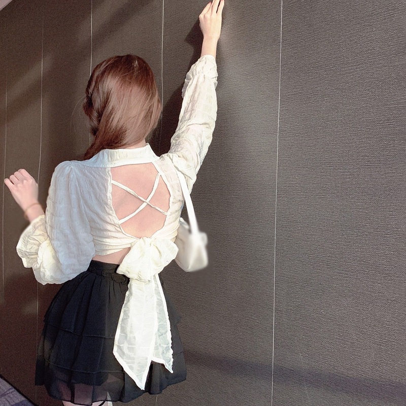 Áo croptop tay phồng dài phối nơ thời trang ngọt ngào cho nữ | BigBuy360 - bigbuy360.vn