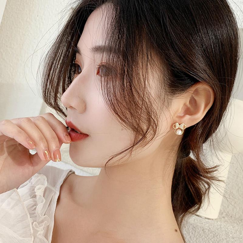 Hoa tai mạ bạc 925 hình chuột Mickey dễ thương đính ngọc trai nhân tạo phong cách Hàn Quốc