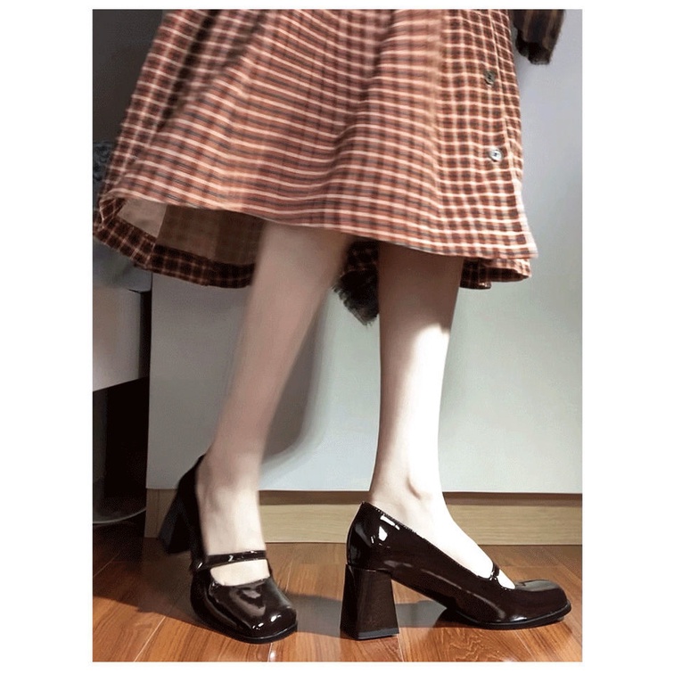 Chen Xiaomo Giày Cao Gót Mũi Vuông Màu Đen Phong Cách Retro 2022 Dễ Phối Đồ Dành Cho Nữ