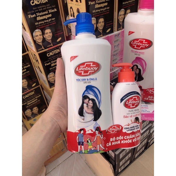 Dầu gội Lifebouy mềm mượt, óng ả 640g