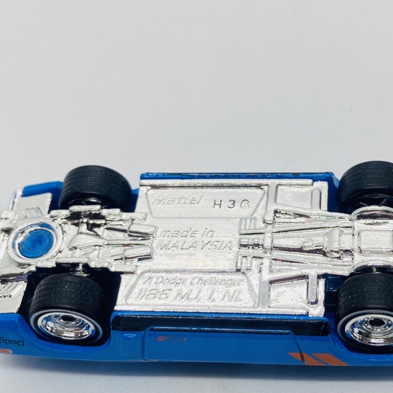 Xe Hot Wheels - '71 Dodge Challenger bánh cao su