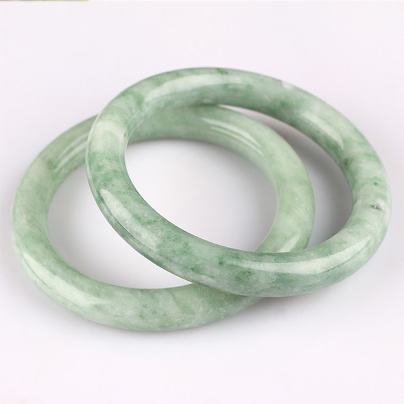 Vòng tay ngọc bích màu xanh lá tự nhiên 53-71mm