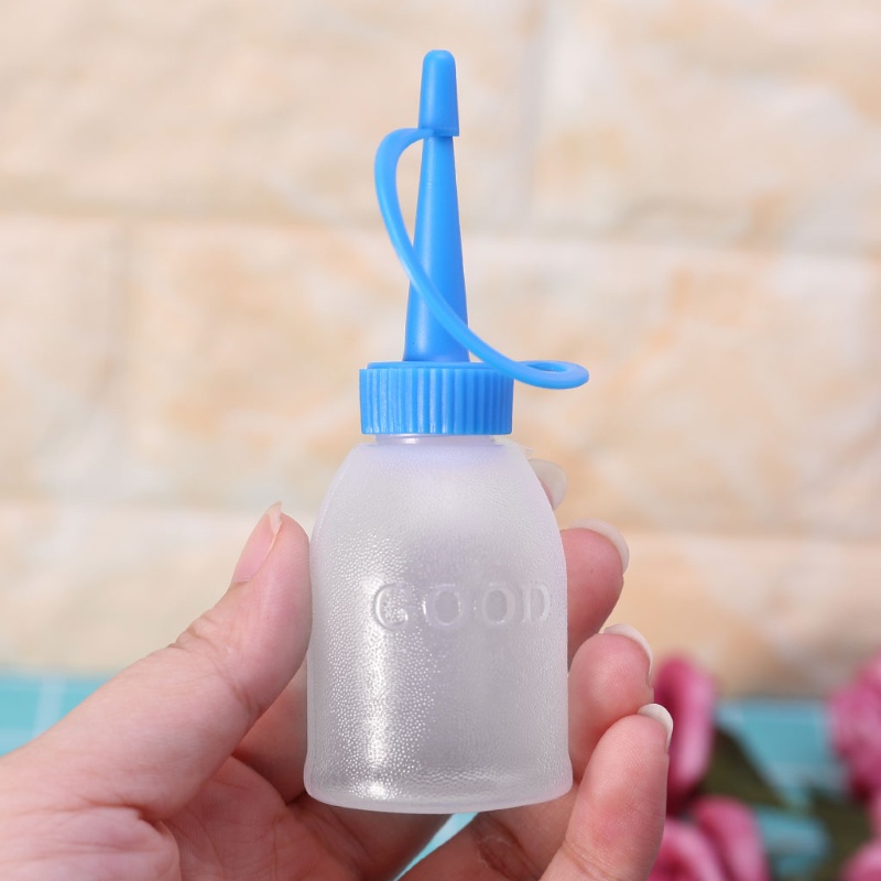 Bình Đựng Dầu Dạng Bóp Bằng Nhựa Dung Tích 30ml Kèm Nắp Đậy Tiện Dụng