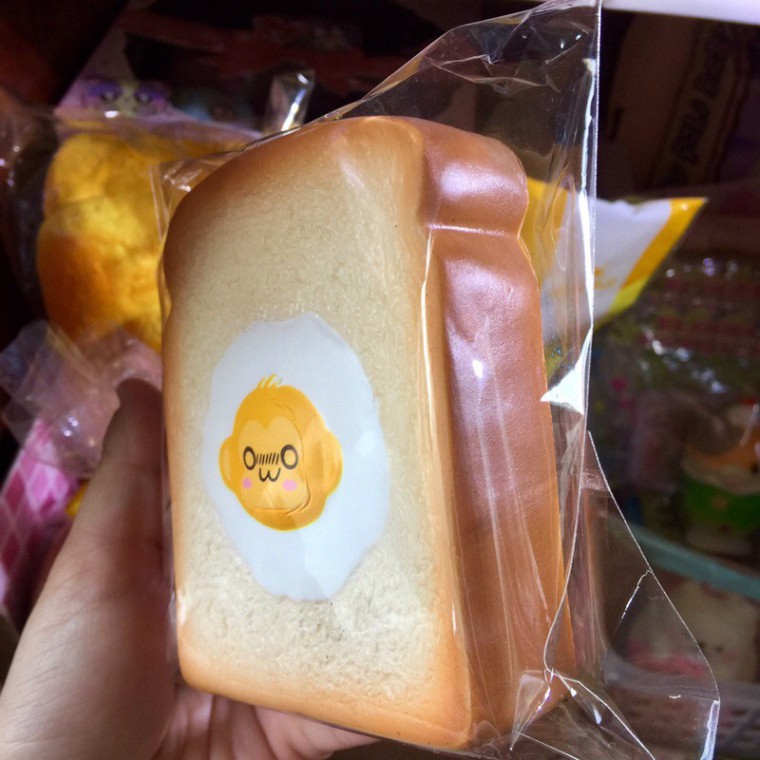 Squishy punimaru đầy đủ bao bì.