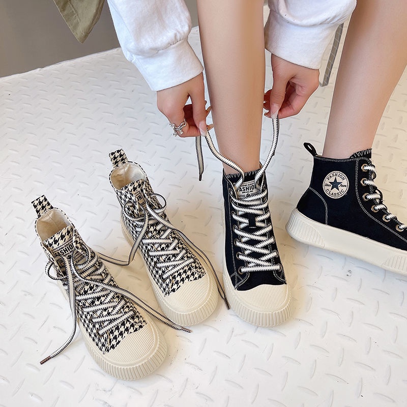 Giày nữ, sneaker nữ, giày vải nữ cổ cao họa tiết kẻ cực thời trang trendy Mã 906