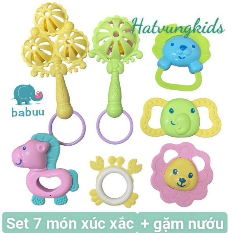 set 7 món đồ chơi xúc xắc và gặm nướu cho bé