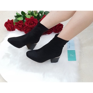 Boots cao cổ, gót 5cm, da lộn cực mềm