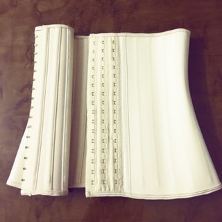 Đai Latex 25 xương định hình cao cấp 29cm mới chính hãng Italy