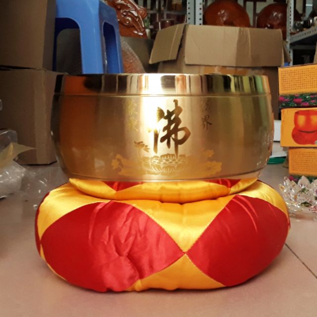 Chuông Đài Loan 8inh đủ đế dùi đồ thờ cúng