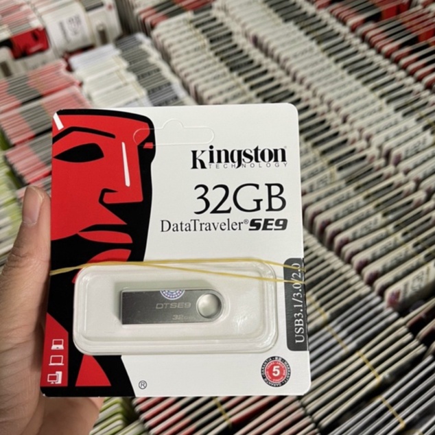 USB 16G CHỐNG NƯỚC ĐỦ DUNG LƯỢNG, TỐC ĐỘ ĐƯỜNG TRUYỀN CAO, LƯU TRỮ NHẠC VIDEO, HÀNG CHÍNH HÃNG KINGTON