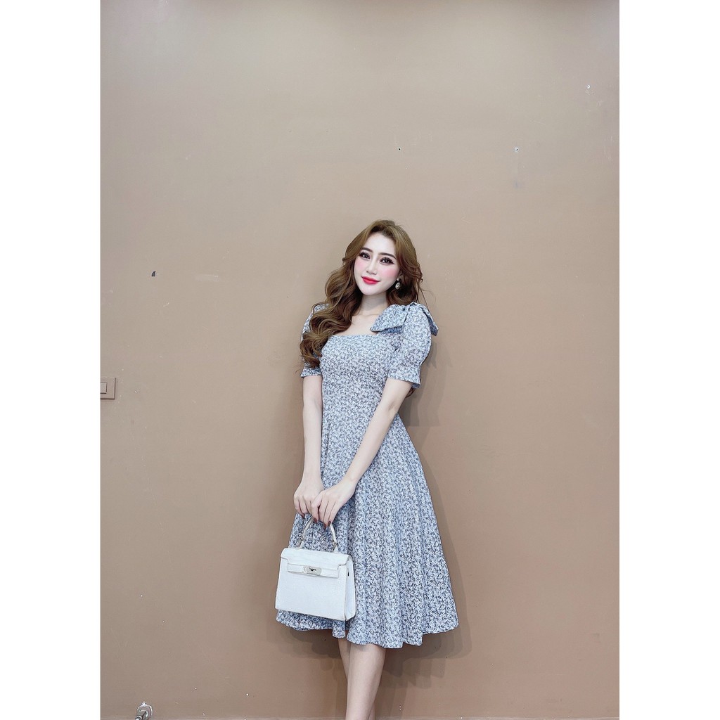 [Mã SKAMA06 giảm 8% tối đa 50K đơn 250K] Monoco- Váy hoa cô vuông đính nơ 2 bên vai- 8530 | BigBuy360 - bigbuy360.vn