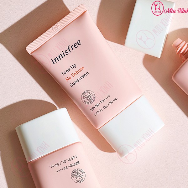 KEM CHỐNG NẮNG [INNISFREE] Tone Up No Sebum Suncreen SPF50 PA+++ | BigBuy360 - bigbuy360.vn