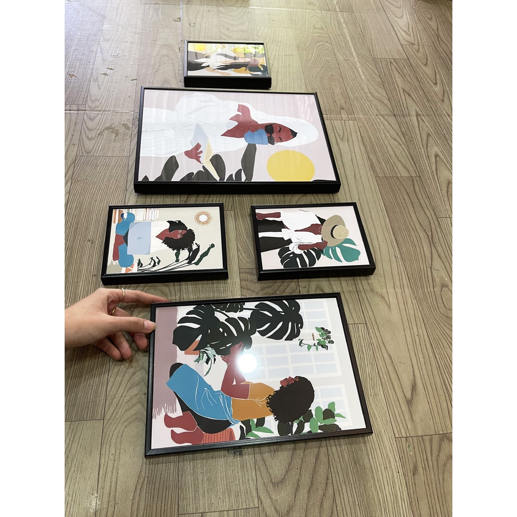 SET 5 TRANH TREO TƯƠNG CÔ GÁI VINTAGE ĐÃ CÓ ĐẦY ĐỦ KHUNG VÀ ĐINH TREO