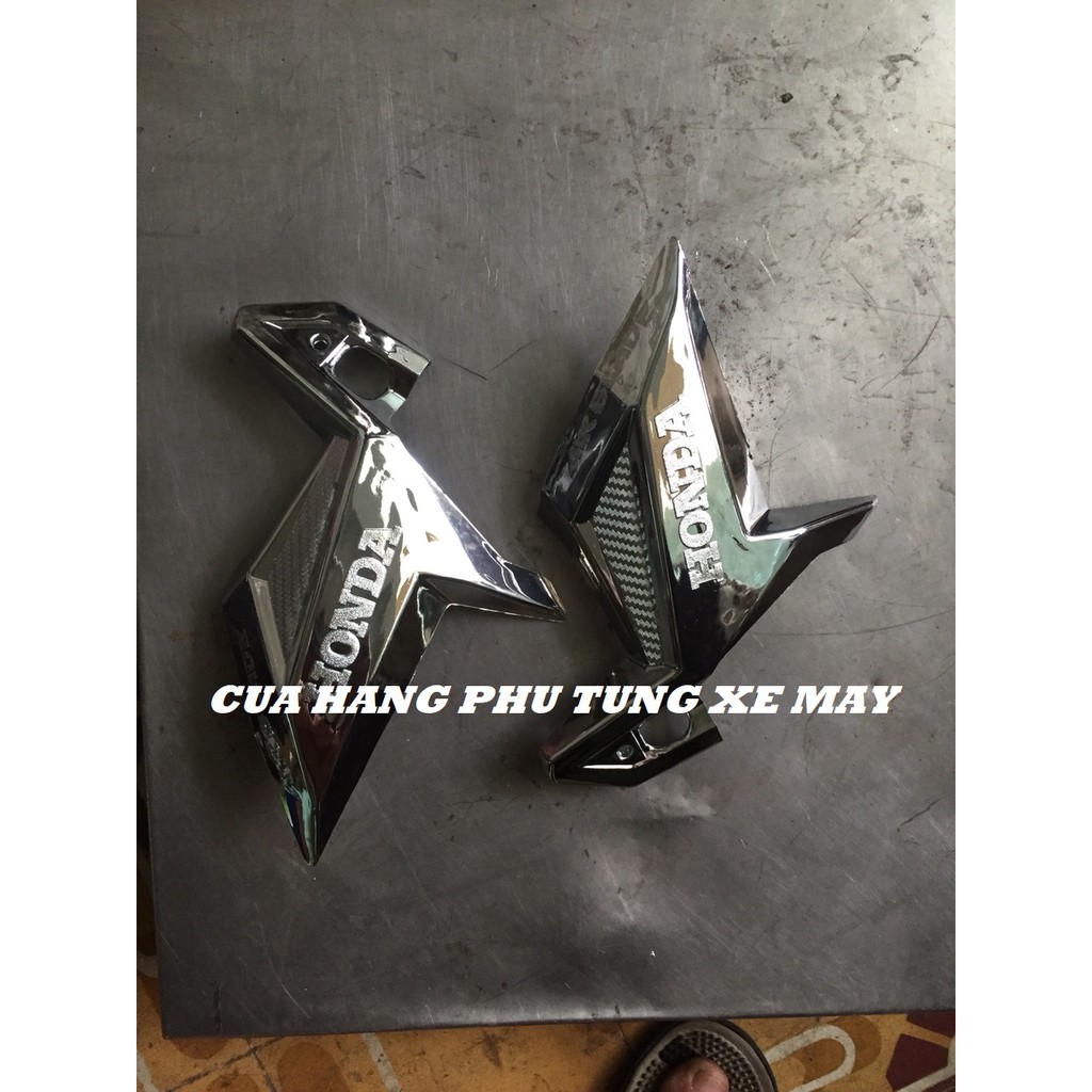 Ốp gác chân sau cho xe Air Blade 2016 - 2019 mạ Crom - 1 cặp