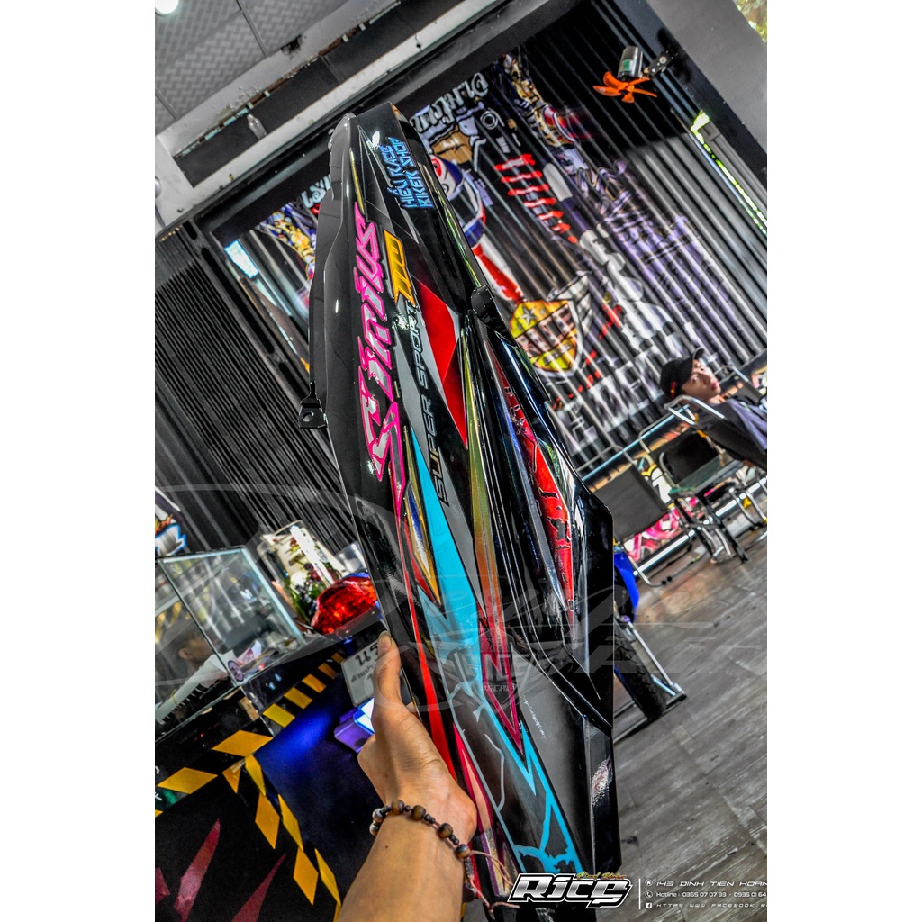 Tem Sirius Full đen Rạng Nứt tia Sét