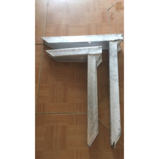 Giá treo cục nóng điều hoà nặng 2,3kg-3,6kg
