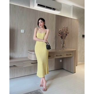 Đầm body xoắn lưng