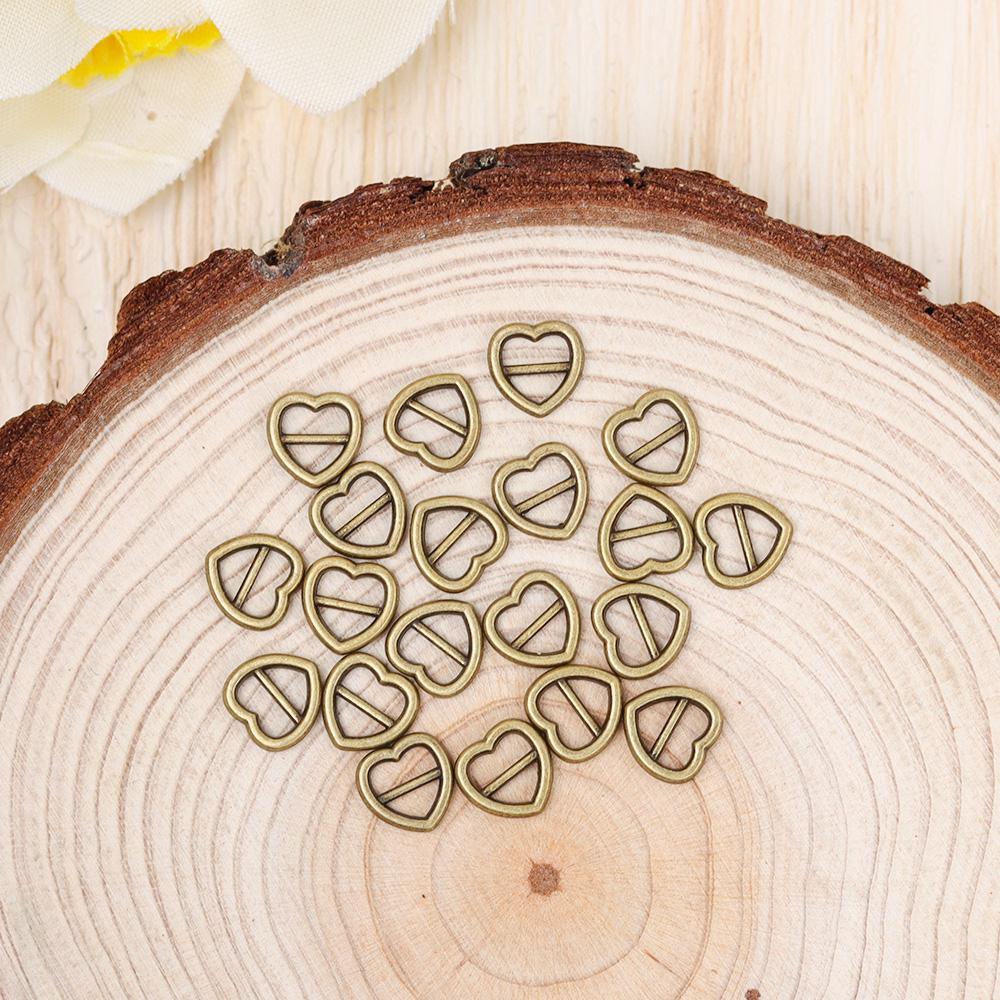 Set 20 / 40 Khóa Ba Cạnh Mini Siêu Nhỏ 4 Màu Tùy Chọn Cho Búp Bê
