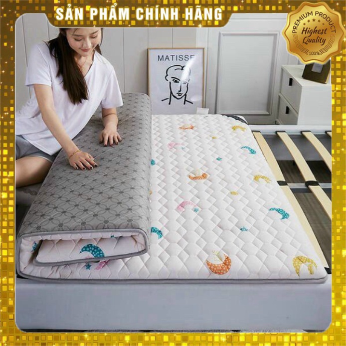 Đệm thảo dược hương Ngải cứu được sản xuất trên dây chuyền công nghệ chuyên dụng hiện đại. Đường may chắc chắn , thẩm mỹ