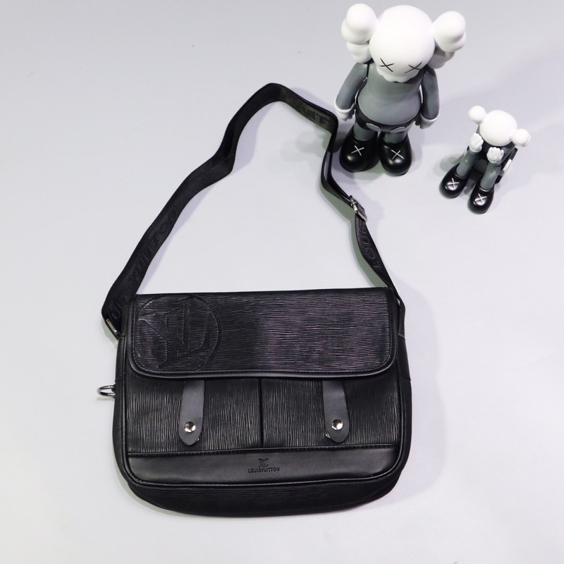 Cặp đeo chéo xịn sò | BigBuy360 - bigbuy360.vn