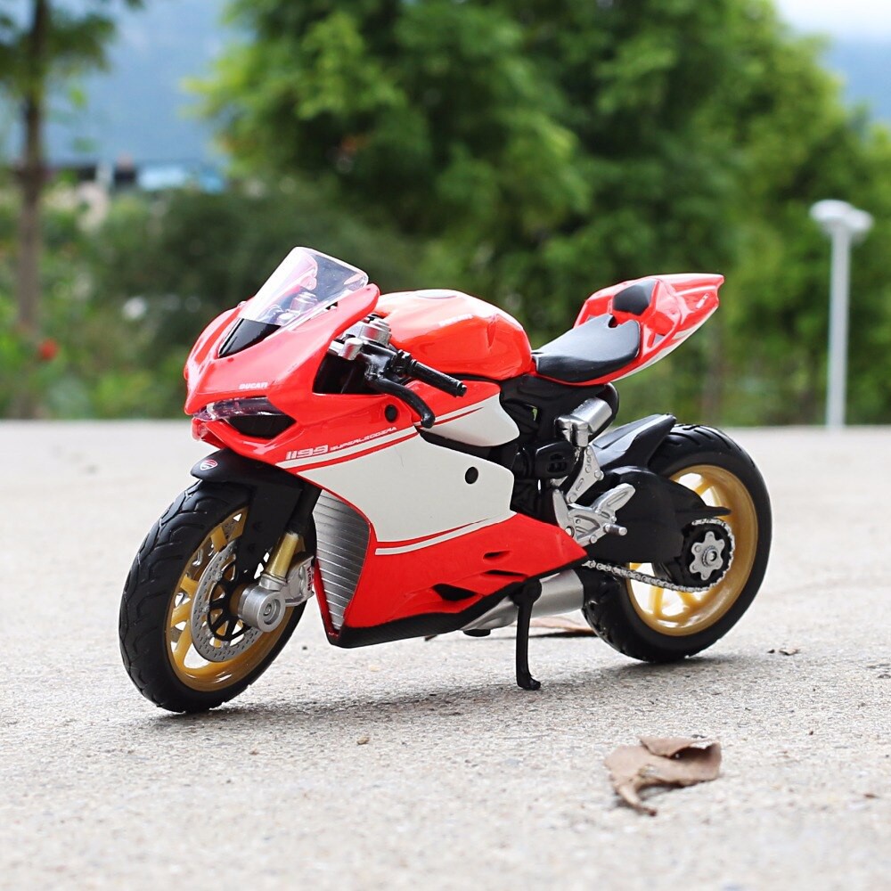 MÔ HÌNH XE MOTO Siêu xe Ducati 1199 Superleggra - MAISTO tỷ lệ 1:18