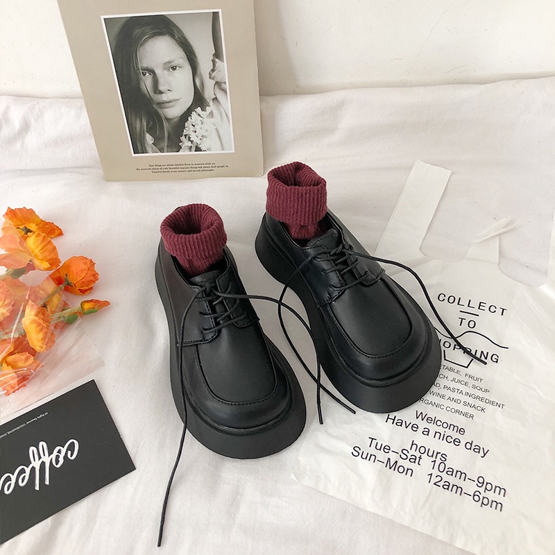 Giày oxford da ulzzang mũi tròn đế bánh mì phong cách Hàn Quốc