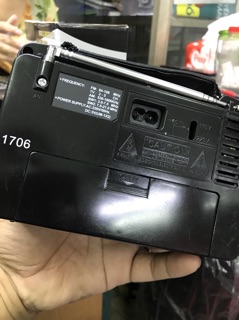 Đài FM sony SW-703