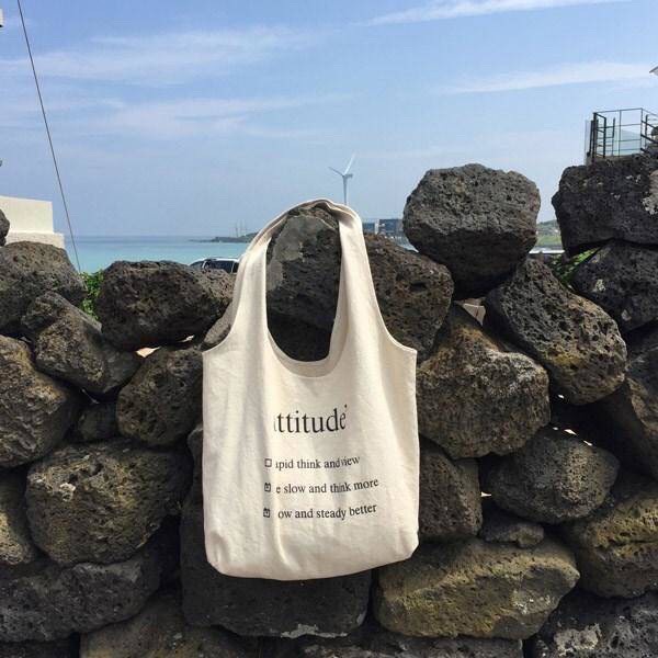 Túi Tote Canvas thời tang kiểu mới chữ Atittude cho nữ kiểu mới vừa A4