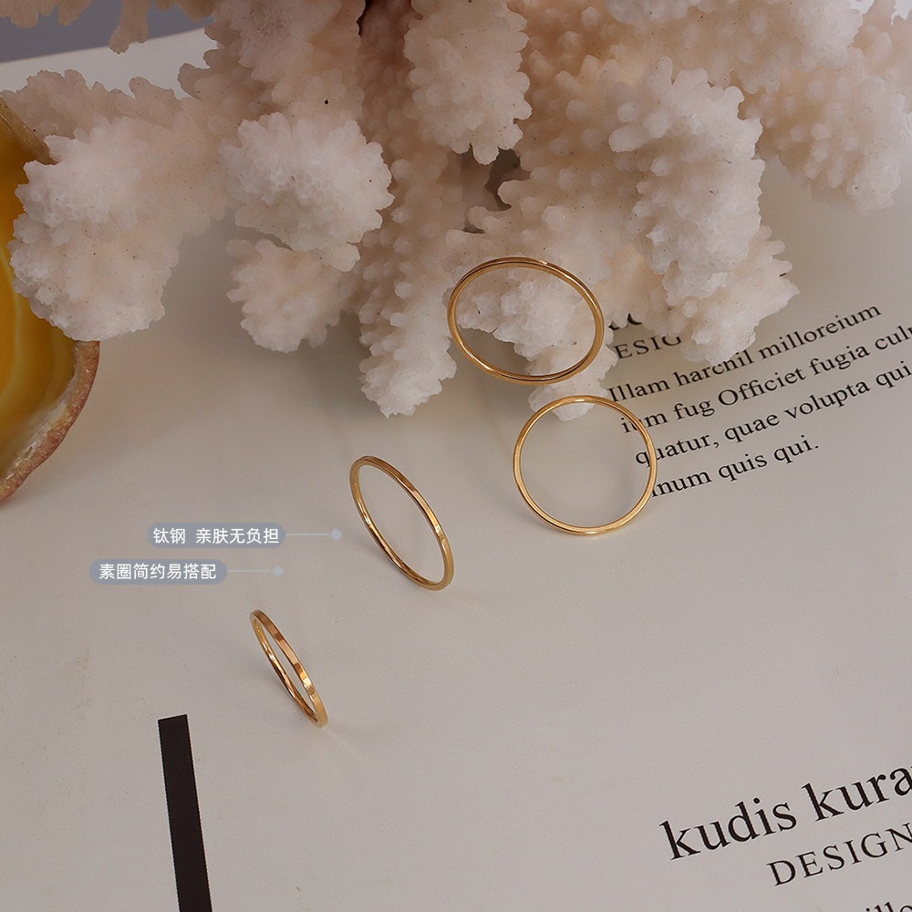 Nhẫn Thép Titan Mạ Vàng 18k Thiết Kế Đơn Giản Phong Cách Hàn Quốc