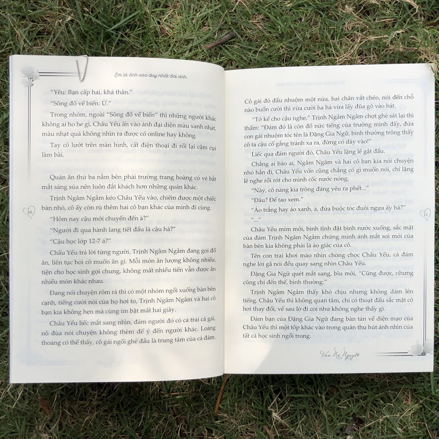 Sách - Em Là Ánh Sao Duy Nhất Đời Anh (Kèm Bookmark, Huy Hiệu hoặc Móc Khóa) | BigBuy360 - bigbuy360.vn