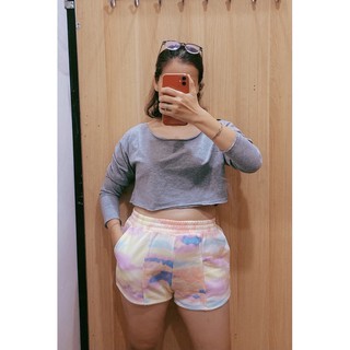 Quan short loang màu F21