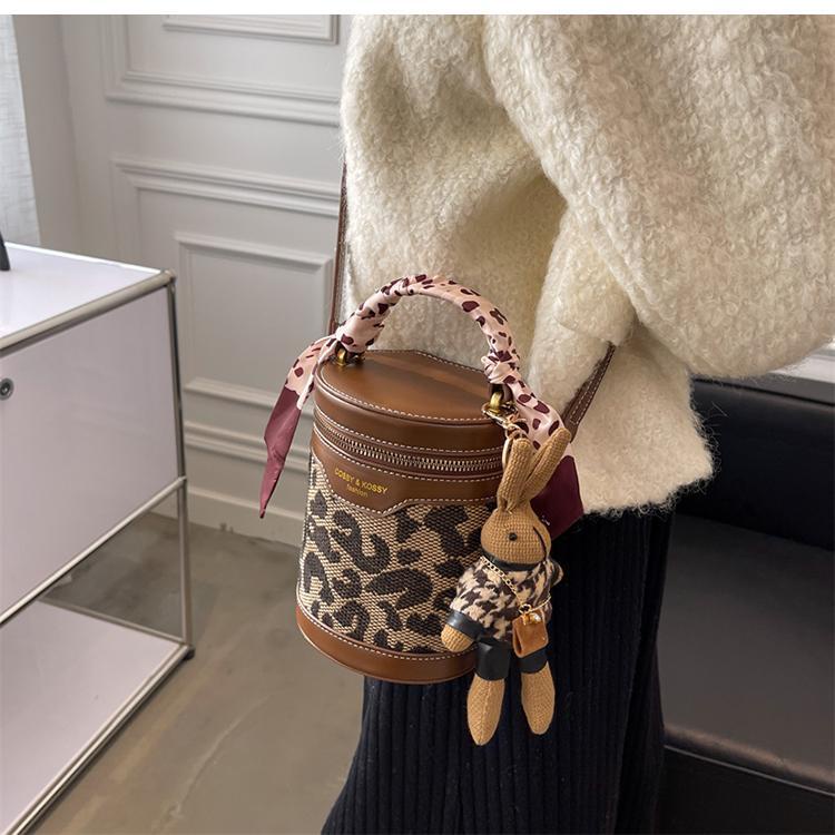 Túi tote phong cách thu đông thời trang cho nữ