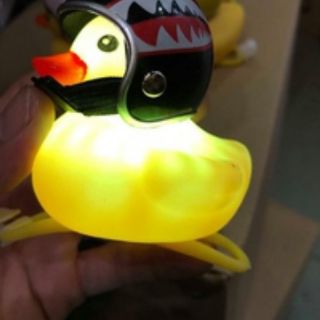 Vịt Đội Nón Có Led Khi Rung