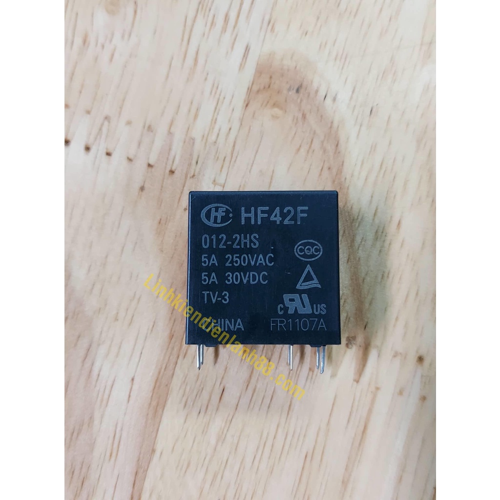 Relay HF42F mới chính Hãng ! ( relay xả đá tủ lạnh )