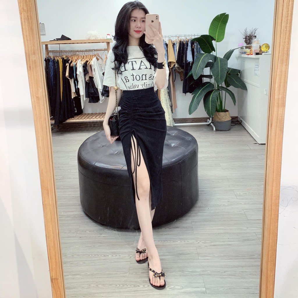 Set Áo Phông Chữ Hate is not Family Mix Chân Váy Xẻ Dây Rút
