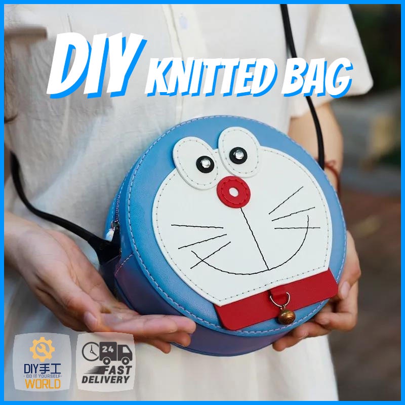 Túi Đeo Chéo Thêu Hình Doraemon Đáng Yêu Cho Nữ