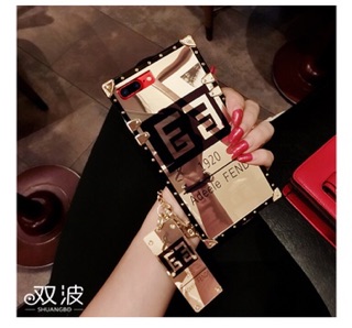 Ốp lưng điện thoại iphone