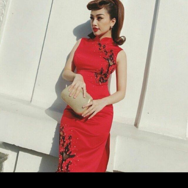 Đầm body thêu hoa (có ảnh thật)