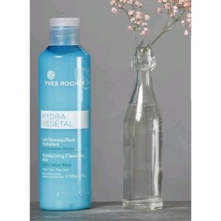 Tẩy trang Yves Rocher Hydra Vegetal 200ml