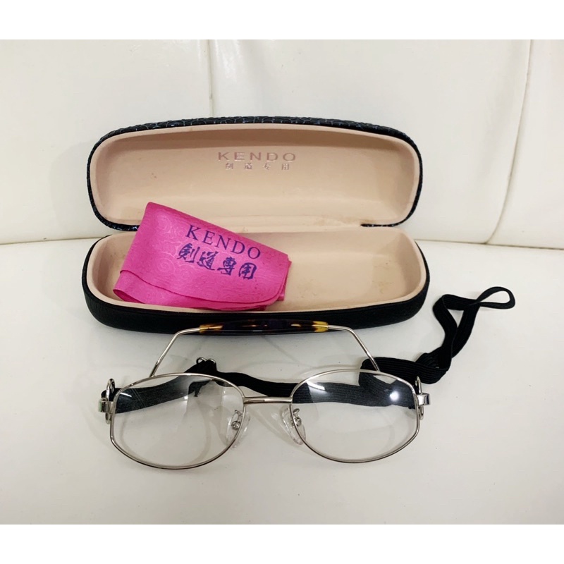 Kính kendo