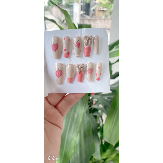 NAIL BOX GIÁ RẺ. SET 10MÓNG UP MẪU DÂU TÂY VÀ BÒ SỮA