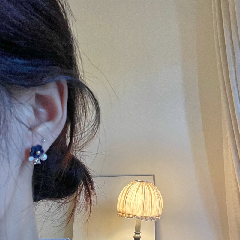 Khuyên Tai Hình Bông Hoa Phong Cách Hàn Quốc Thanh Lịch Dành Cho Nữ
