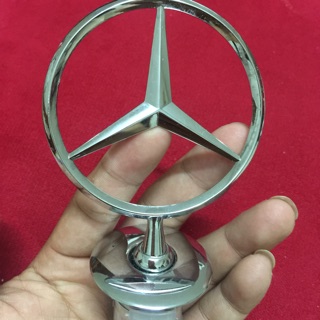 Logo Mercedes loại gật gù đứng gắn nắp capo các dòng Sedan form mới
