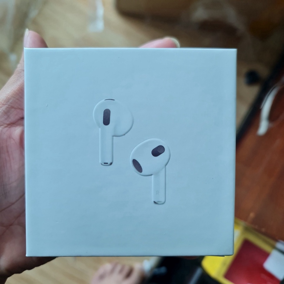 Tai nghe bluetooth TWS 3 âm thanh vòm ,cảm biến, đổi tên sạc không dây