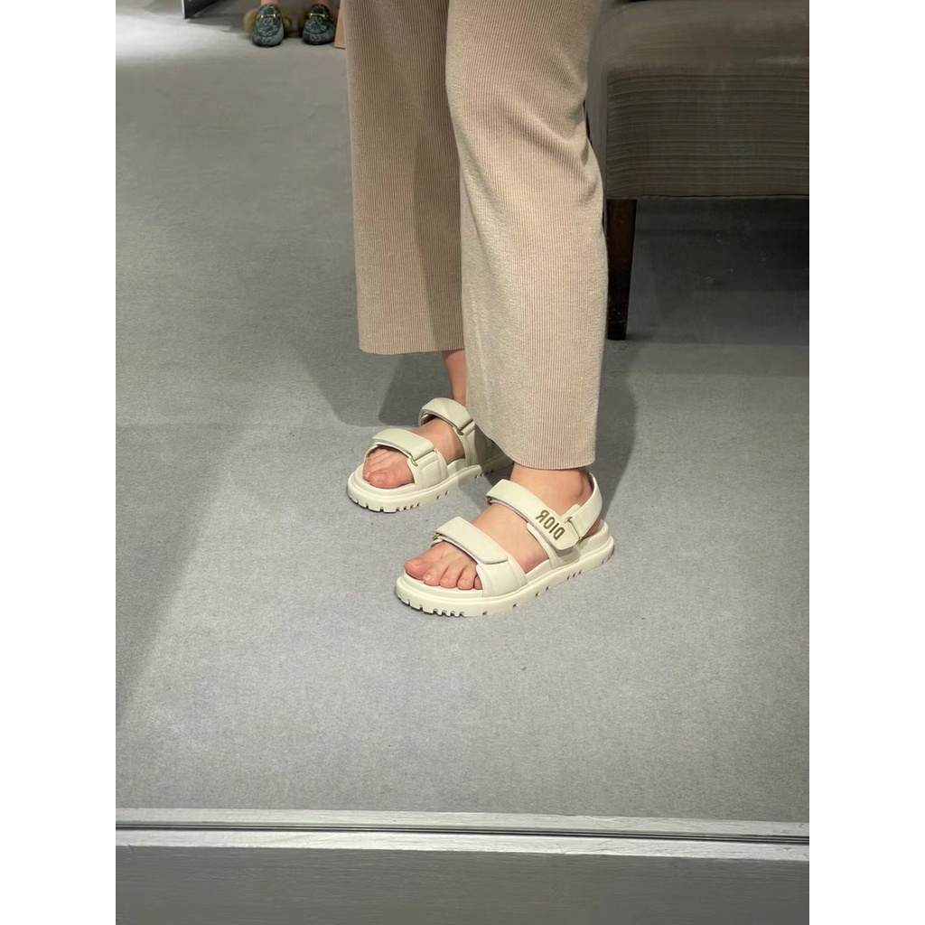 Dioract SANDAL Da Cừu Màu Be Không Hộp