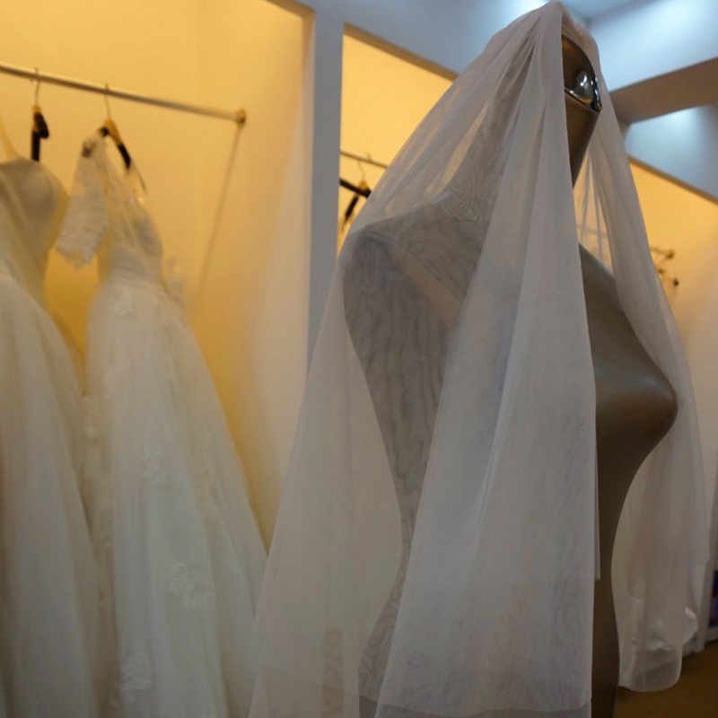 Mạng che mặt cô dâu kiểu dáng thời trang thanh lịch