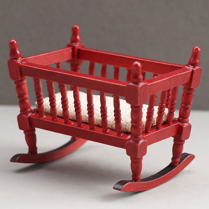 Đồ Chơi Lắc Tạo Hình Giường Ngủ Cho Trẻ Em