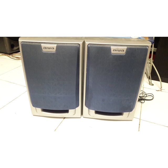 Bán cặp loa Aiwa như hình