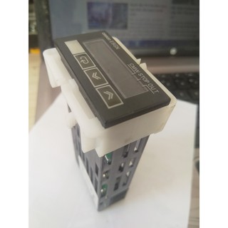 bộ điều khiển nhiệt độ OMRON E5GN