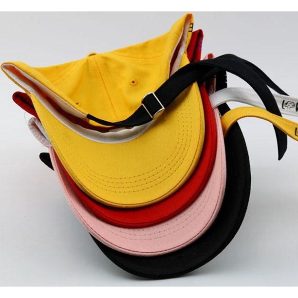 Nón màu trơn kiểu dáng hợp thời trang dùng cho trẻ nhỏ